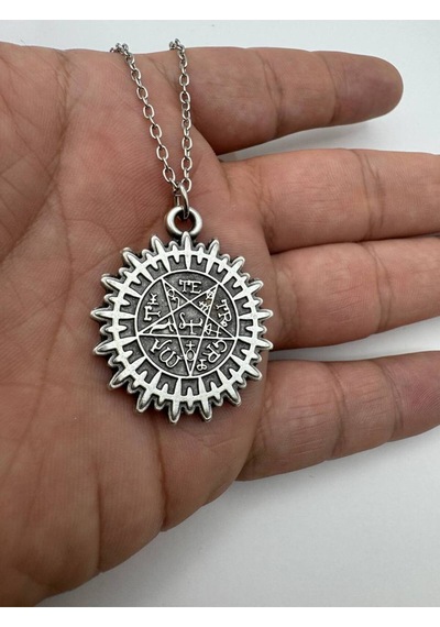 Pentagram Sembol Uçlu Kolye 60 Cm Zincirli, Zamak Kaplama Unisex Tasarım Çok renkli