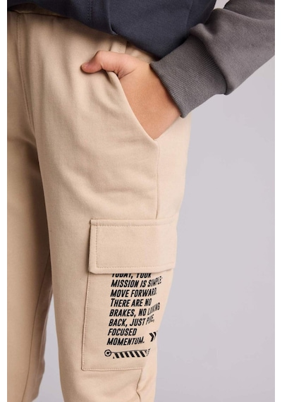 Defacto Regular Fıt Slogan Baskılı Sweatshirt Kumaşı Pantolon Erkek Çocuk G6370a826spbg712 Bej-bg712