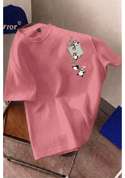 Bambu Panda Grafikli Cep Detaylı Kısa Kollu Oversize Unisex Bisiklet Yaka Tişört Pembe