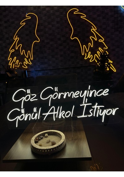 Göz Görmeyince Gönül Alkol İstiyor Yazılı Neon Tabela Turuncu