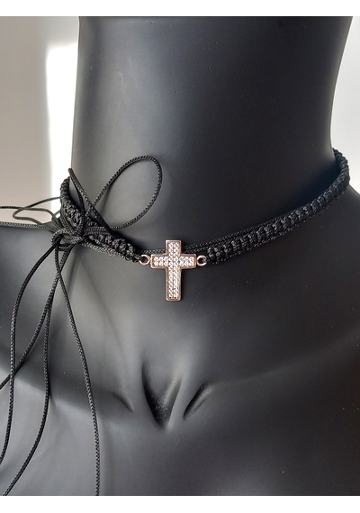 Gümüş Işıltılı Örme Siyah Haç İp Tasarım Kadın Choker Kolye