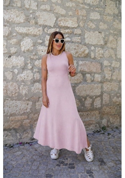 Buğrahayalin Kadın Arkadan Çapraz Detay Yuvarlak Yaka Maksi Viskon Elbise Pembe Buğrahayalin Kadın Arkadan Çapraz Detay Yuvarlak Yaka Maksi Viskon Elbise Pembe
