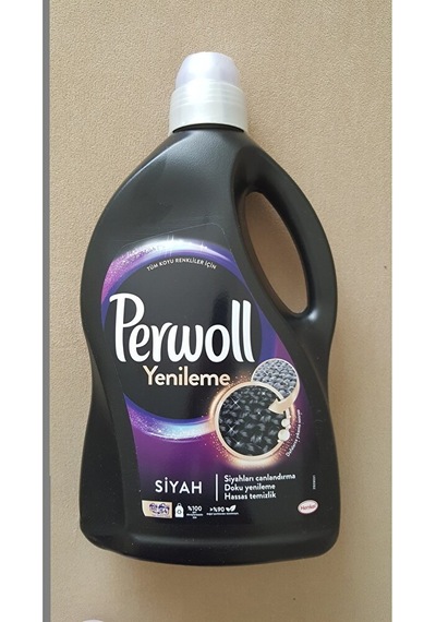 Perwoll Siyah Sıvı Deterjanı 2,97 Lt + Perwoll Çiçek Cazibesi 2,7 2950 ML