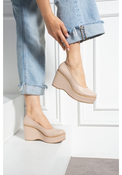 Zenneshoes Helena Dolgu Topuklu Kadın Ayakkabı Ten Cilt