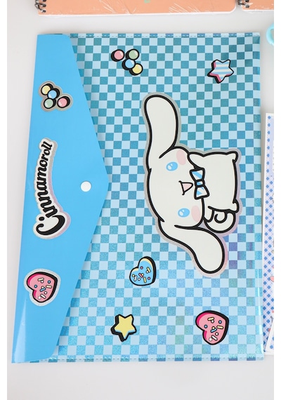 X Dekomus Lisanslı Cinnamoroll & Best Friends 13 Parça Kırtasiye Seti 2 Adet Defter,uçlu Kalem,çıtçıt Dosya Altın