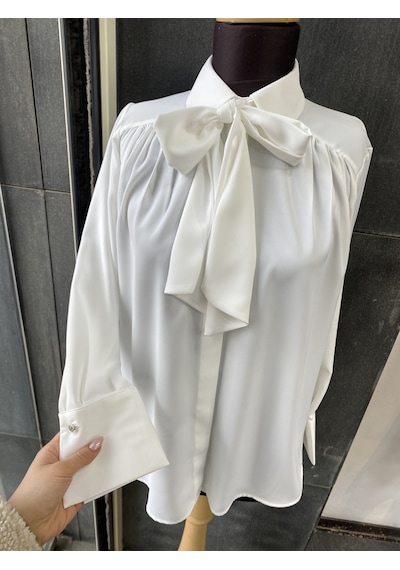 Pera Moda Pile Detaylı Parisfular Yaka Gömlek Beyaz