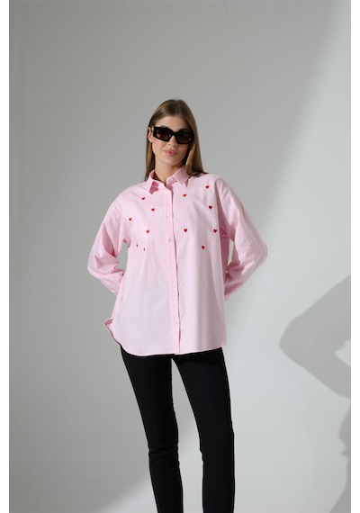 Corradeo Giyim Yeni Sezon Oversize Çizgili Poplin Kumaş Kalp Nakış Detaylı Apoletli Tasarım Gömlek Pembe