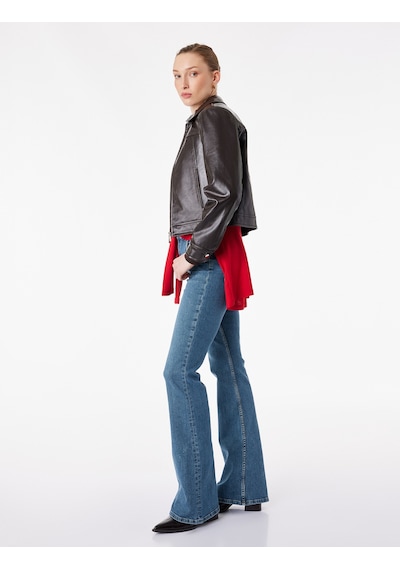Koton Pamuklu Dar Kalıp Düğmeli İspanyol Paça Denim Pantolon - Flare Jeans Green Cast 7wal40103md Yeşil Koton Pamuklu Dar Kalıp Düğmeli İspanyol Paça Denim Pantolon - Flare Jeans Green Cast 7wal40103md Yeşil