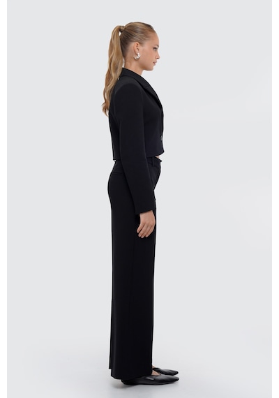 Thalure Kadın Siyah Düğmeli Slim Fit Crop Blazer
