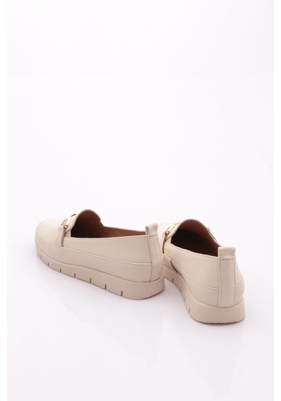 Dgn 2274-4 Kadin Aksesuarli Loafer Ayakkabi Bej Floater