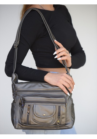 Jara Bag Pera Kadın Çapraz Çanta Yumuşak Dokulu, 7 Bölmeli Ve Geniş Kullanım Alanı Gümüş
