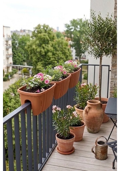 Dekoratif Balkon Korkuluk Saksısı 3'lü Takım -