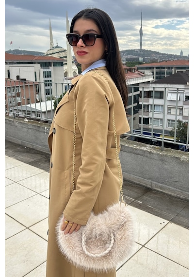Mollycrush Kadın Bej Kürk Detaylı Zincirli Ve Örgü Saplı El Ve Omuz Çantası Yumuşak Peluş Kışlık Şık Baget Bej