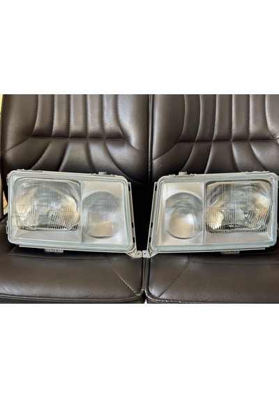 Mercedes 200e Ön Far Sağ Adet