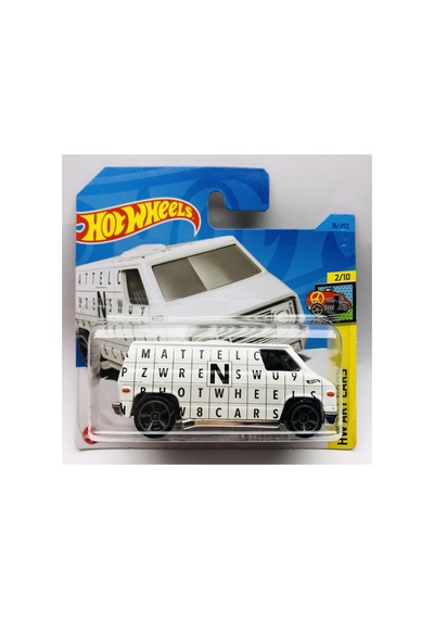 Yeni - New 70s Van Art Cars Series Mini Araba 1:64 Ölçek Hotwheels Marka 2/10 Çok Renkli