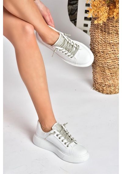 Fox Shoes P602001709 Beyaz Taşlı Bağcıklı Kadın Spor Ayakkabı Sneakers Beyaz