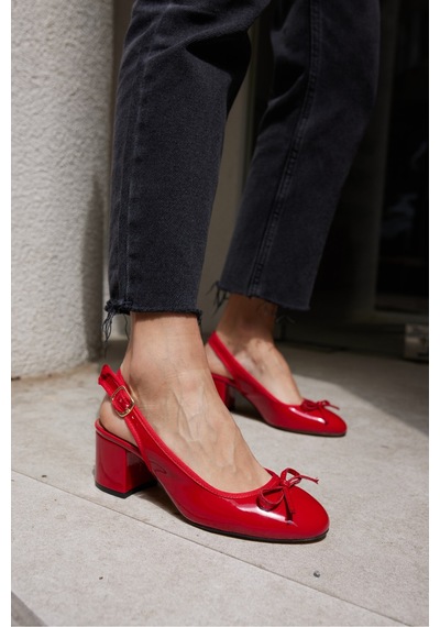 Dorado Kadın Nude Cilt Slingback Kalin Topuklu Ayakkabi Kırmızı