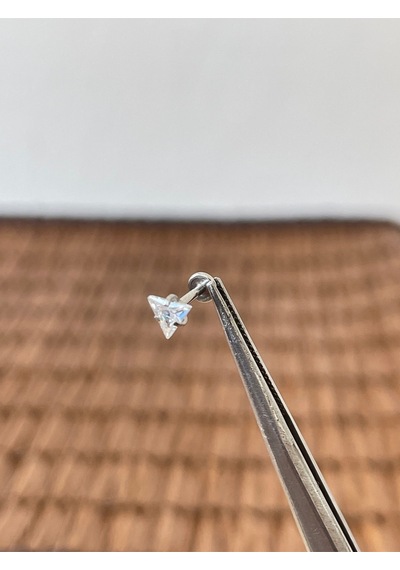316 L Cerrahi Çelik Üçken Zirkon Taşlı Dudak Helix Kıkırdak Tragus Piercingi Gümüş