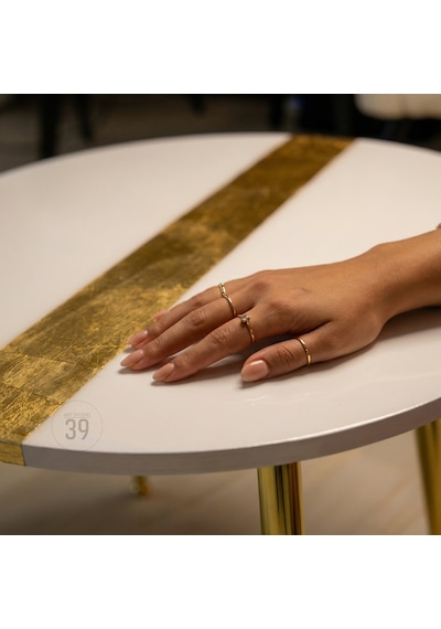Aurum Blanc 60 Cm Beyaz & Altın Modern Orta Sehpa Gerçek Altın Varaklı Yüksek Parlak Epoksi Tasarım, Modern Lüks Ev Dekoru Beyaz - Altın Aurum Blanc 60 Cm Beyaz & Altın Modern Orta Sehpa Gerçek Altın Varaklı Yüksek Parlak Epoksi Tasarım, Modern Lüks Ev Dekoru Beyaz - Altın