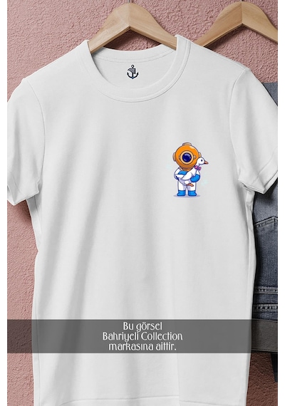 Oversize Oyuncak Ve Mini Dalgıç Cep Tasarımlı Unisex T-shirt Beyaz