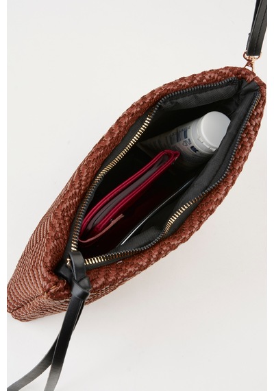 Vivaq Kadın Bellis Balık Sırtı Açık Kahve Astarlı Bilek Askılı Portföy El Ve Clutch Çanta Kahverengi