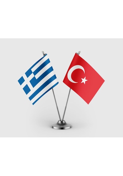 Yunanistan Bayrağı Ve Türk Bayrağı İkili Saten Masa Bayrağı Takımı Diğer