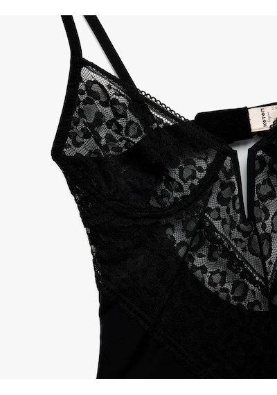 Koton V Yaka İnce Askılı Transparan Dantelli Bodysuit Siyah 6wlk00002mk Siyah