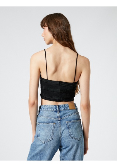 Koton Crop Bluz İnce Askılı Pencere Detaylı Viskon Karışımlı Siyah 4wak60004fw 4WAK60004FW999 Siyah Koton Crop Bluz İnce Askılı Pencere Detaylı Viskon Karışımlı Siyah 4wak60004fw 4WAK60004FW999 Siyah