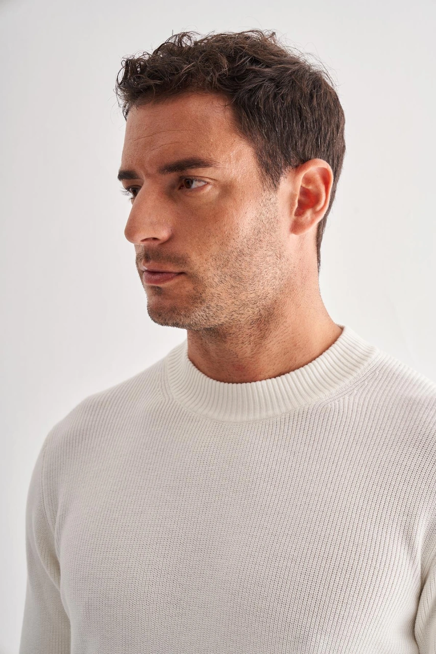 Açık Krem Yarım Balıkçı Yaka Uzun Kol Cepsiz Comfort Fit Casual Pamuklu Triko Kazak 1012255203 Açık Krem Açık Krem Yarım Balıkçı Yaka Uzun Kol Cepsiz Comfort Fit Casual Pamuklu Triko Kazak 1012255203 Açık Krem