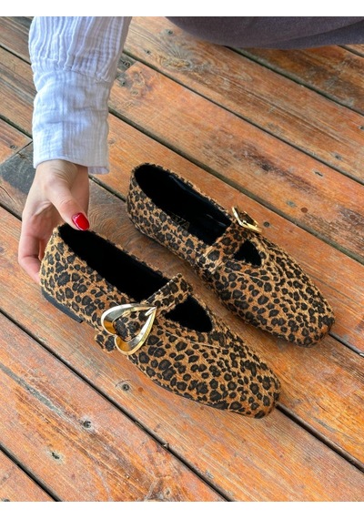 Ervanın Butiği Leopar Süet Lovely Kalp Aksesuar Kadın Babet-6049