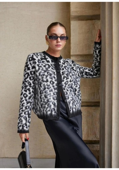 Flex Fashıon Kadın Bisiklet Yaka Siyah Beyaz Leopar Desenli Tüylü Desenli Hırka Gri-siyah - 671847464 Gri-siyah - 671847464 Gri-siyah Flex Fashıon Kadın Bisiklet Yaka Siyah Beyaz Leopar Desenli Tüylü Desenli Hırka Gri-siyah - 671847464 Gri-siyah - 671847464 Gri-siyah