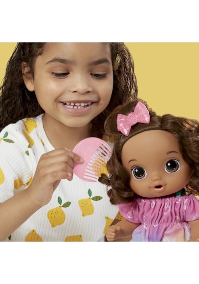Baby Alive  Bebeğimle Eğlenceli Yudumlar Esmer F7357