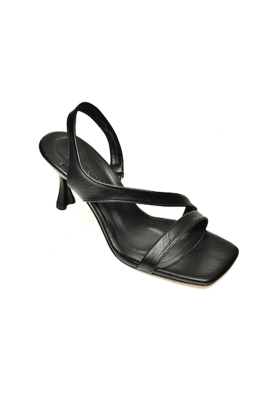 Fox Shoes U404070009 Siyah İnce Topuklu Kadın Ayakkabı Siyah
