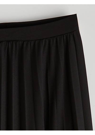 Lcw Modest Siyah Beli Lastikli Krep Pileli Etek