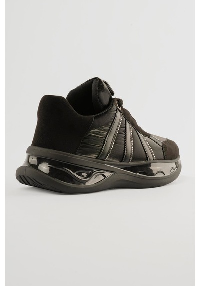 Mubiano Kadın Süet Sneaker Anorak Detaylı Taşlı Spor Ayakkabı Neriel Siyah Siyah