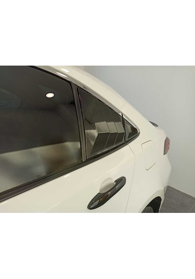 Toyota Uyumlu Corolla Kelebek Cam Kaplama Vizörü Parlak Siyah 2019+