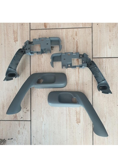 Kapı İç Çekme Kolu Alt Ve Üst Kapağı Sol-l Ve Sağ-r Set Skoda Felicia,pickup 6u0868195 6u0868196 Adet / 2 Tane
