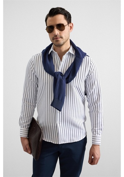 Süvari Lacivert Slim Klasik Yaka Cepsiz Casual Gömlek Gm2025500496-m09 Lacivert
