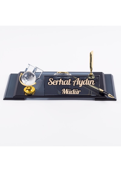 Lord Dünya Aksesuarlı Kabartma Gold Kristal Ofis Masaüstü İsimlik Lord Dünya Aksesuarlı Kabartma Gold Kristal Ofis Masaüstü İsimlik