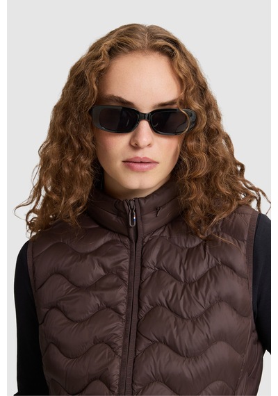 U.S. Polo Assn. Kadın Koyu Kahverengi Yelek 50326246 Vr084