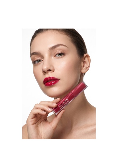 Kalıcı & Suya Dayanıklı Dudak Parlatıcı Tint - Delicate Glam Lip Tint 709 Ruby Sensation Pembe