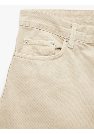 Koton Normal Bel Pamuklu Cep Detaylı Bermuda Loose Fit Jean Şort Bej 5sam40121nd Ekru