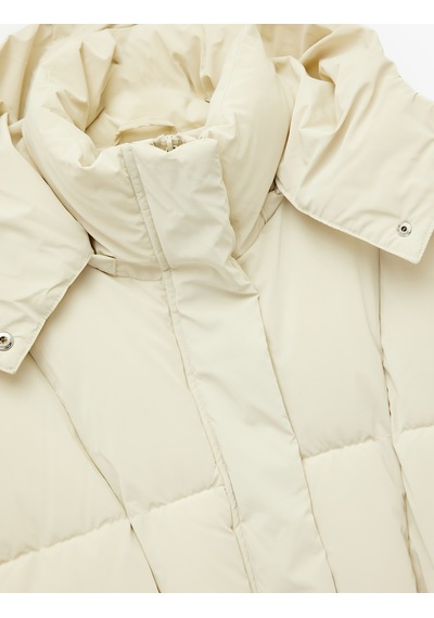 Koton Çıkarılabilir Kapüşonlu Uzun Kollu Fermuarlı Su İtici Oversize Anorak Uzun Şişme Mont Ekru 6wak00152ew Ekru Koton Çıkarılabilir Kapüşonlu Uzun Kollu Fermuarlı Su İtici Oversize Anorak Uzun Şişme Mont Ekru 6wak00152ew Ekru