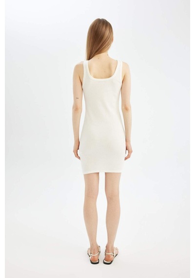 DeFacto A0732AX24SMWT32 Coool Bodycon Basic Fitilli Kaşkorse Kolsuz Mini Elbise - Beyaz DeFacto A0732AX24SMWT32 Coool Bodycon Basic Fitilli Kaşkorse Kolsuz Mini Elbise - Beyaz