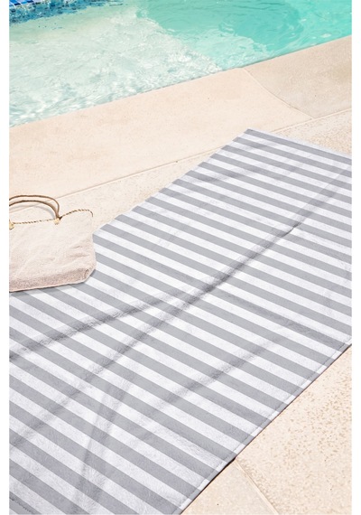 Çizgili Gri Beyaz Modern Plaj Havlusu - Minimalist Marine Stil Hızlı Kuruyan Mikrofiber Havlu Serin Kanyon