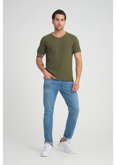 Alexander Gardi Alexandergardı Fitilli V Yaka Regular Fit T-shirt E24-74602 001 Alexander Gardi Alexandergardı Fitilli V Yaka Regular Fit T-shirt E24-74602 001