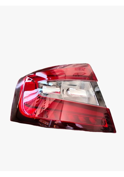 SKODA OCTAVİA SOL ARKA STOP LAMBASI LEDLİ 2017--2019