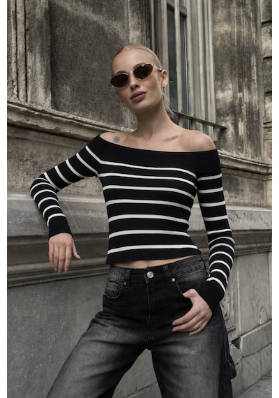 Ramior Collectıon Kadın Beyaz Çizgili Kayık Yaka Fitilli Triko Bluz Siyah - 813592523 Siyah Ramior Collectıon Kadın Beyaz Çizgili Kayık Yaka Fitilli Triko Bluz Siyah - 813592523 Siyah