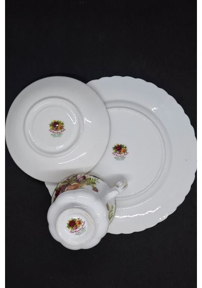 Old Country Roses England Antıque Bone China Double Size Trıo Coffee Cup & Saucer Kırmızı