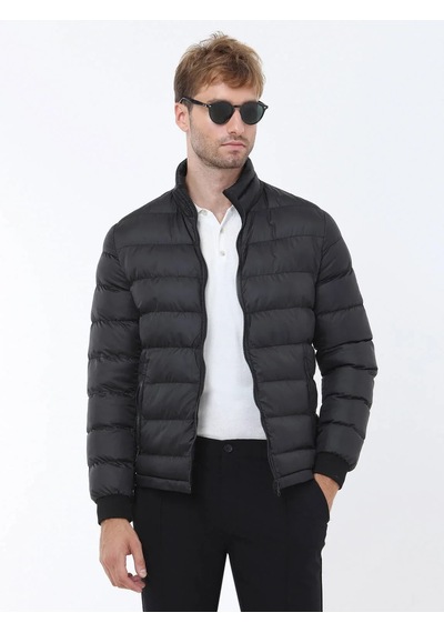 Kip Siyah Regular Fit Kapüşonlu Casual Dokuma Pardesü Siyah